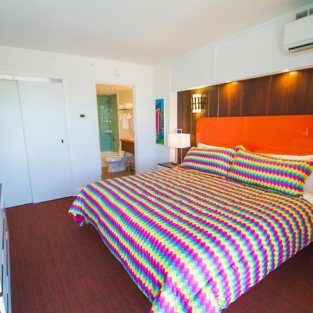 Mother Earth Motor Lodge Кинстон Экстерьер фото