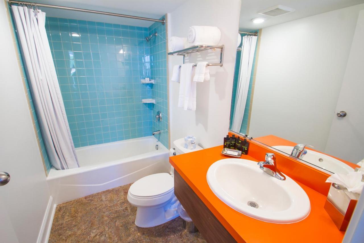Mother Earth Motor Lodge Кинстон Экстерьер фото